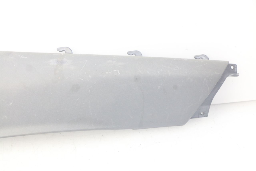 photo de BAJO DE CARRO TRASERO IZQUIERDO PIAGGIO X9 EVOLUTION 500 (2003 - 2005)