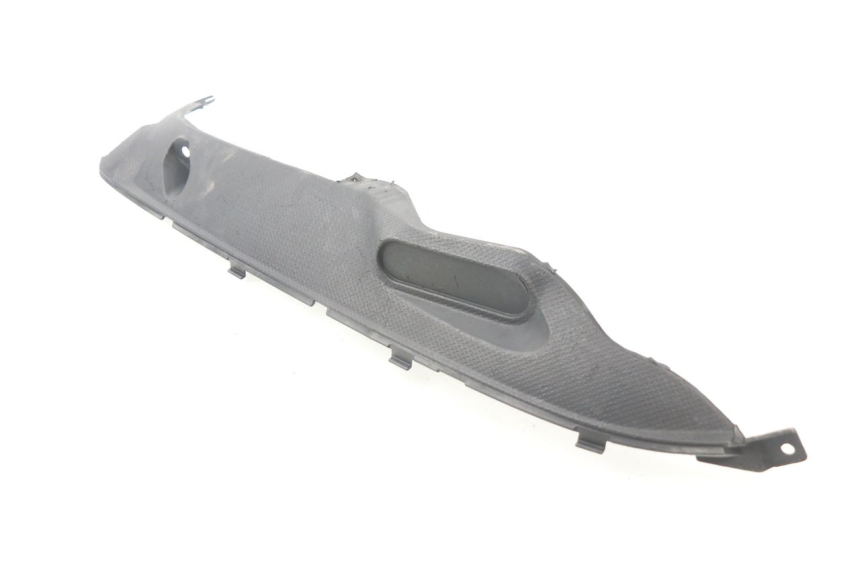 photo de BAJO DE CARRO TRASERO IZQUIERDO GILERA RUNNER SP 50 (2009 - 2017)