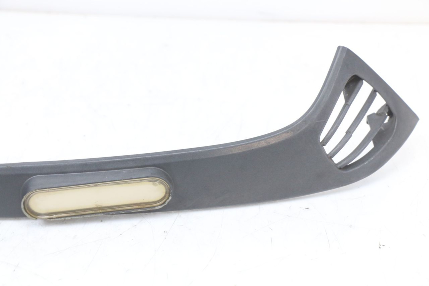 photo de BAJO DE CARRO TRASERO IZQUIERDO PIAGGIO VESPA S 2T 50 (2007 - 2014)