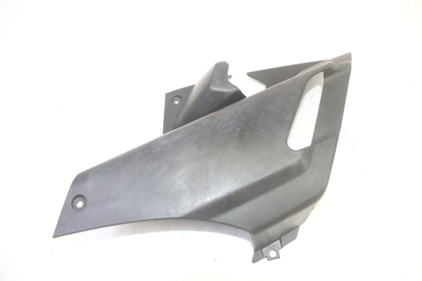 photo de BAJO CARENADO TRASERO IZQUIERDA YAMAHA XMAX X-MAX 125 (2006 - 2009) - Vista principal