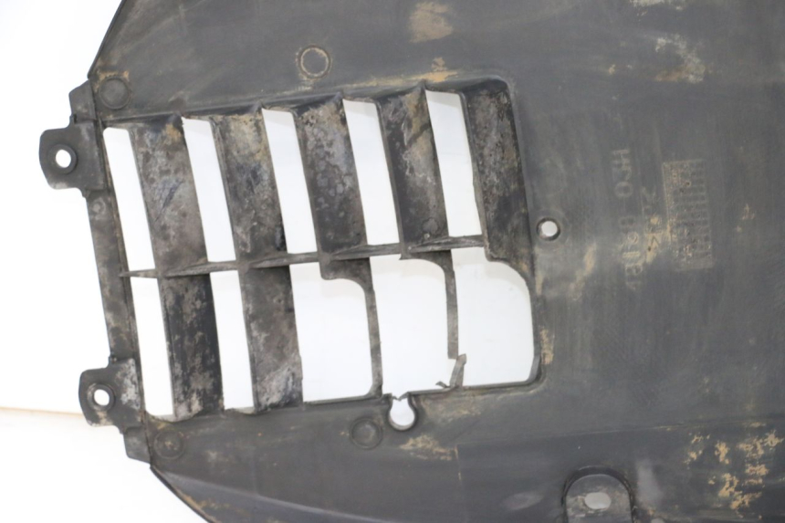 photo de BAJO DE CHASIS SUZUKI BURGMAN 125 (2007 - 2014)