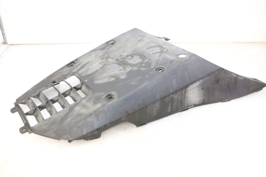 photo de BAJO DE CHASIS SUZUKI BURGMAN 125 (2007 - 2014)