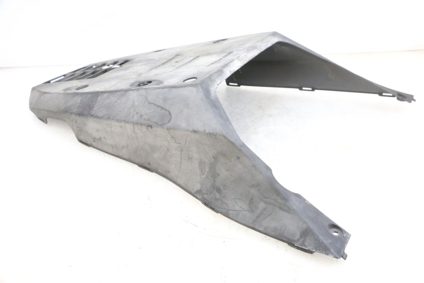 photo de BAJO DE CHASIS SUZUKI BURGMAN 125 (2007 - 2014) - Otra perspectiva