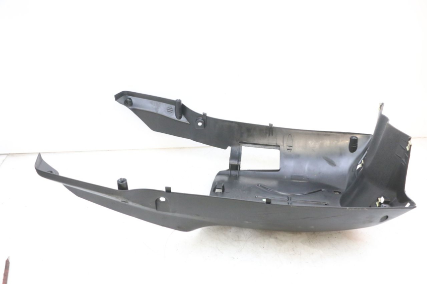 photo de BAJO DEL CHASIS SYM CROX 4T 50 (2016 - 2023) - Detalle de la pieza