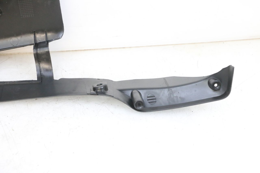 photo de BAJO DEL CHASIS SYM CROX 4T 50 (2016 - 2023) - Estado de la superficie y material