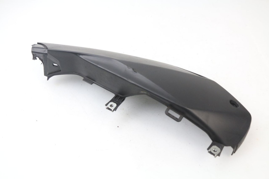 photo de BAJO CARENADO DERECHA BMW C SPORT 650 (2015 - 2021)