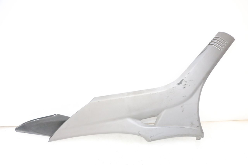 photo de BAJO CARENADO DERECHA SUZUKI BURGMAN 650 (2013 - 2020)