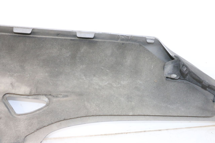 photo de BAJO CARENADO DERECHA SUZUKI BURGMAN 650 (2013 - 2020)