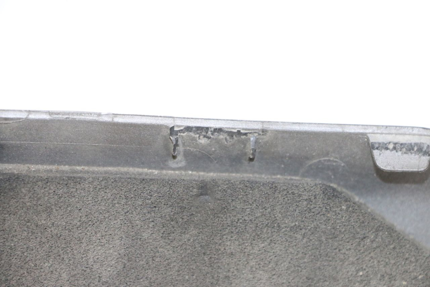 photo de BAJO CARENADO DERECHA SUZUKI BURGMAN 650 (2013 - 2020)