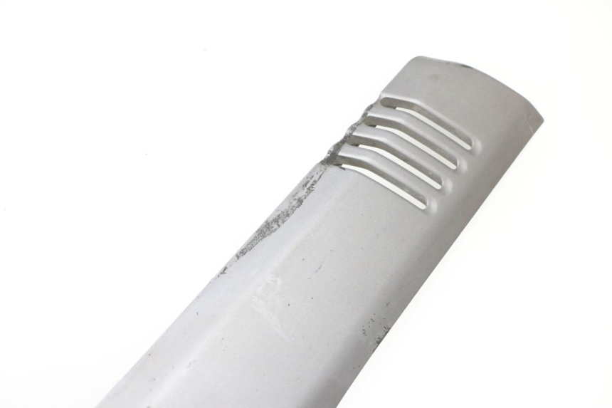 photo de BAJO CARENADO DERECHA SUZUKI BURGMAN 650 (2013 - 2020)