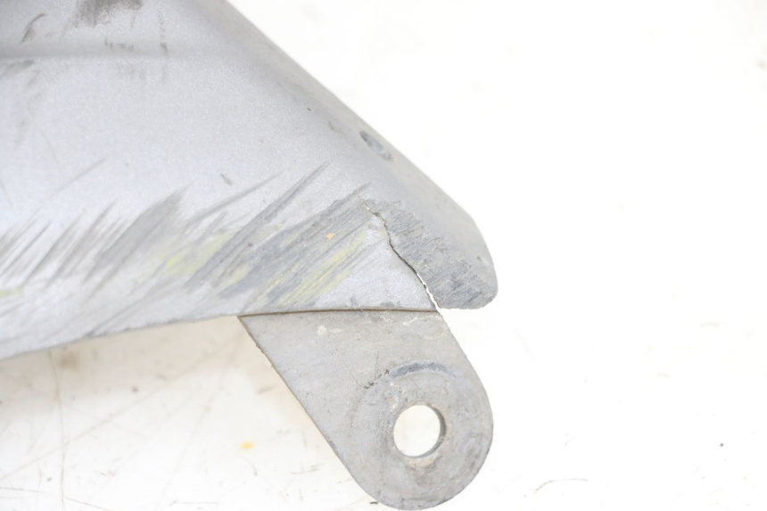 photo de BAJO CARENADO DERECHA SUZUKI BURGMAN 650 (2013 - 2020)