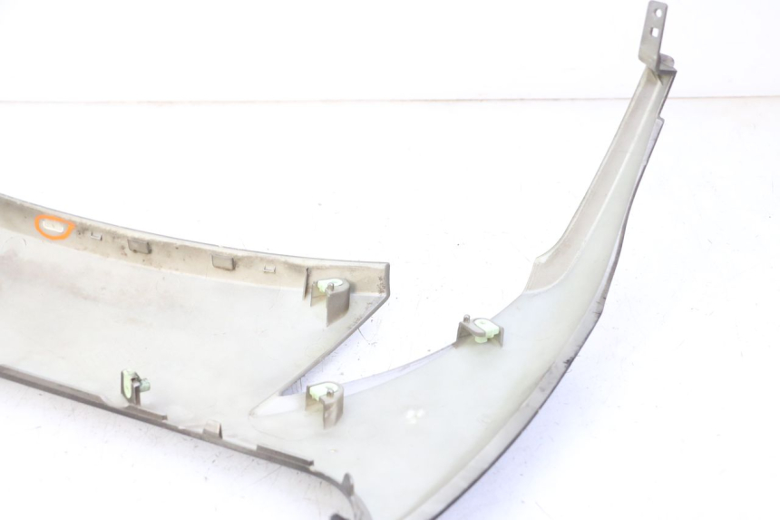 photo de FALDóN LATERAL DERECHO PEUGEOT CITYSTAR 50 (2013 - 2017)