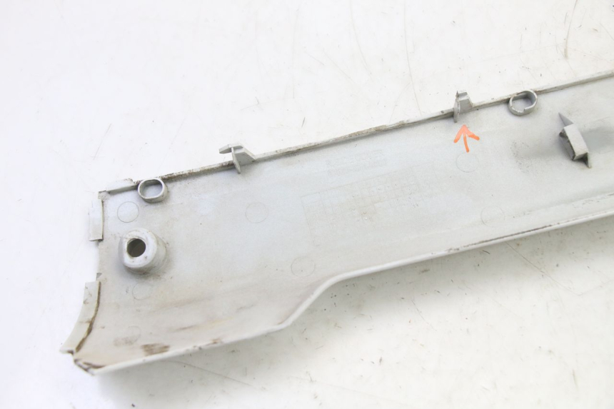 photo de FALDóN LATERAL DERECHO SYM FIDDLE 3 III 125 (2014 - 2020)