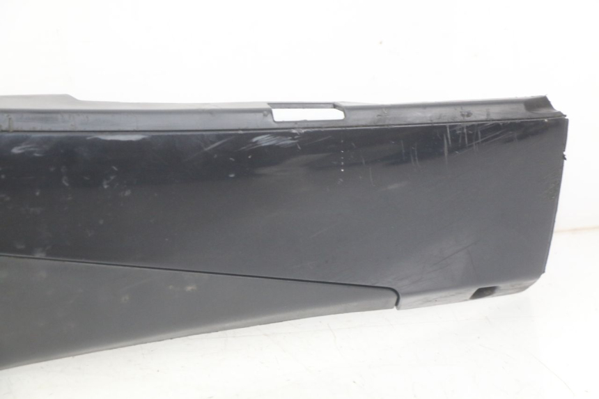 photo de FALDóN LATERAL DERECHO PIAGGIO FLY 4T 50 (2013 - 2017)