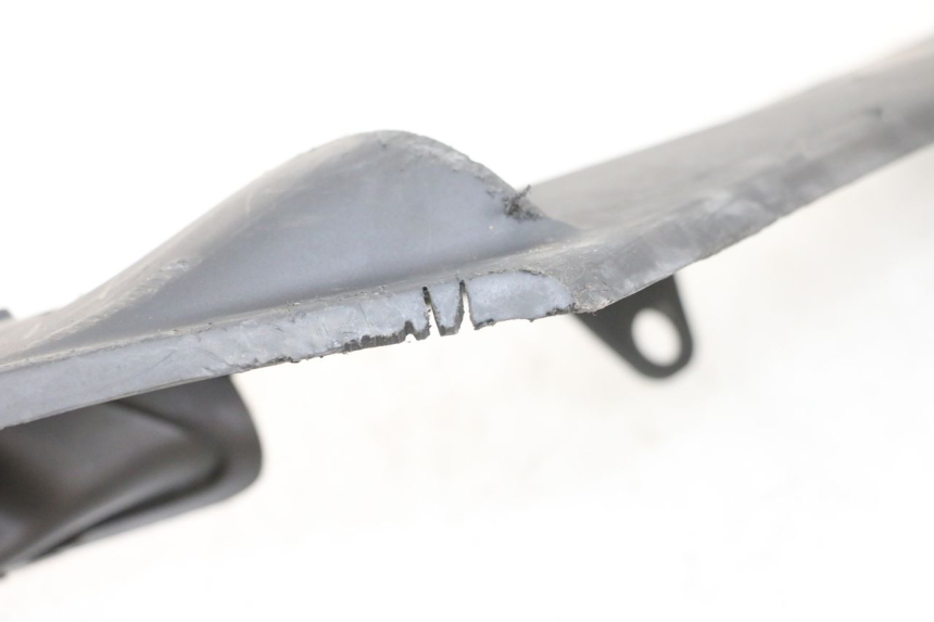 photo de FALDóN LATERAL DERECHO PIAGGIO FLY 4T 50 (2013 - 2017) - Detalle de la pieza