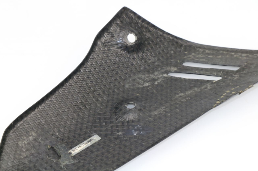 photo de BAJO CARENADO DERECHA SUZUKI GSR 600 (2005 - 2012)