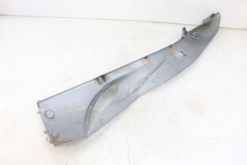 photo de BAJO CARENADO DERECHA SYM GTS EVO 125 (2009 - 2013) - Detalle de la pieza