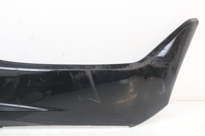 photo de BAJO CARENADO DERECHA HONDA PCX (JF28) 125 (2009 - 2011)