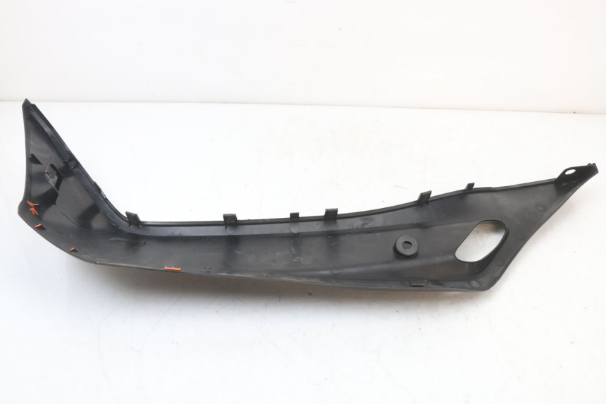 photo de BAJO CARENADO DERECHA HONDA PCX (JF28) 125 (2009 - 2011)