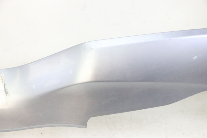 photo de BAJO CARENADO DERECHA SYM JOYMAX 125 (2010 - 2017)