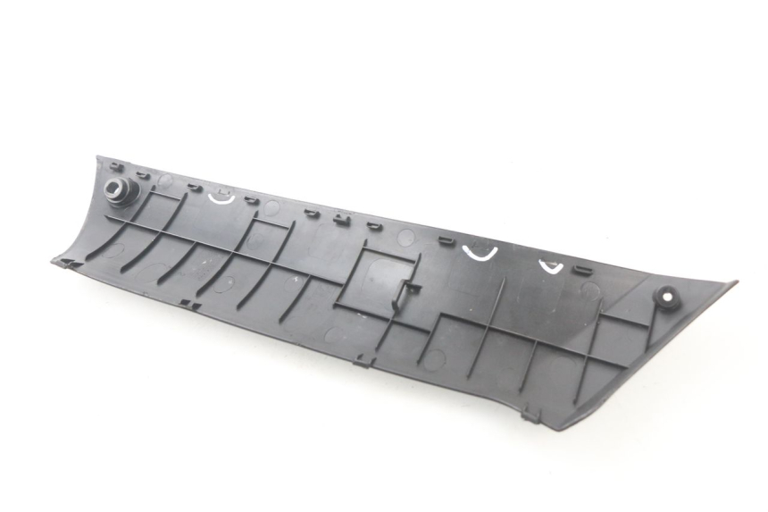 photo de FALDóN LATERAL DERECHO PEUGEOT KISBEE 2T 50 (2010 - 2017)