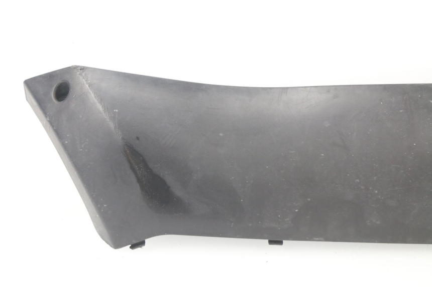 photo de FALDóN LATERAL DERECHO PEUGEOT KISBEE 2T 50 (2010 - 2017)