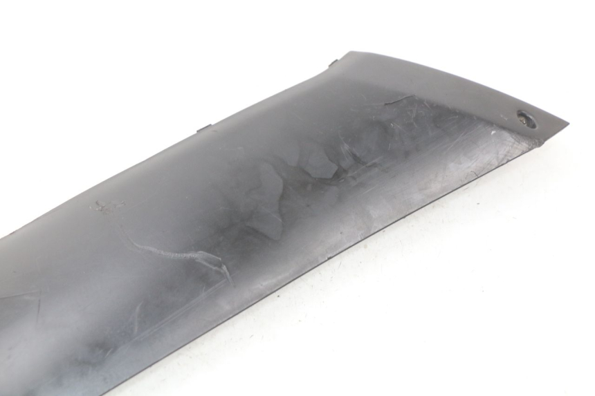 photo de FALDóN LATERAL DERECHO PEUGEOT KISBEE 4T 50 (2010 - 2017)