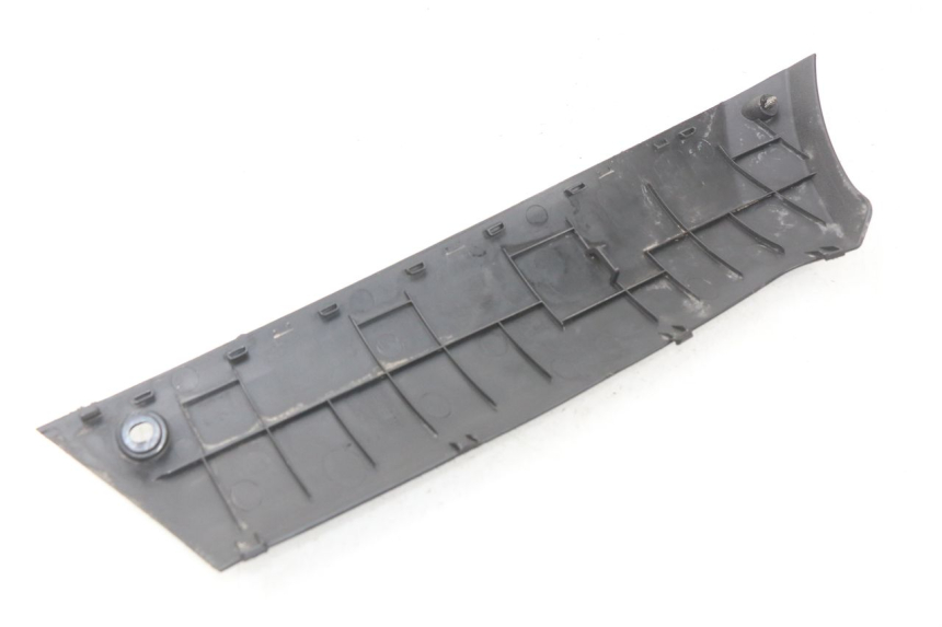 photo de FALDóN LATERAL DERECHO PEUGEOT KISBEE 4T 50 (2010 - 2017)