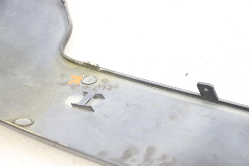 photo de BAJO CARENADO DERECHA KYMCO XCITING 250 (2006 - 2009)