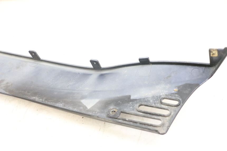 photo de BAJO CARENADO DERECHA KYMCO XCITING 250 (2006 - 2009)