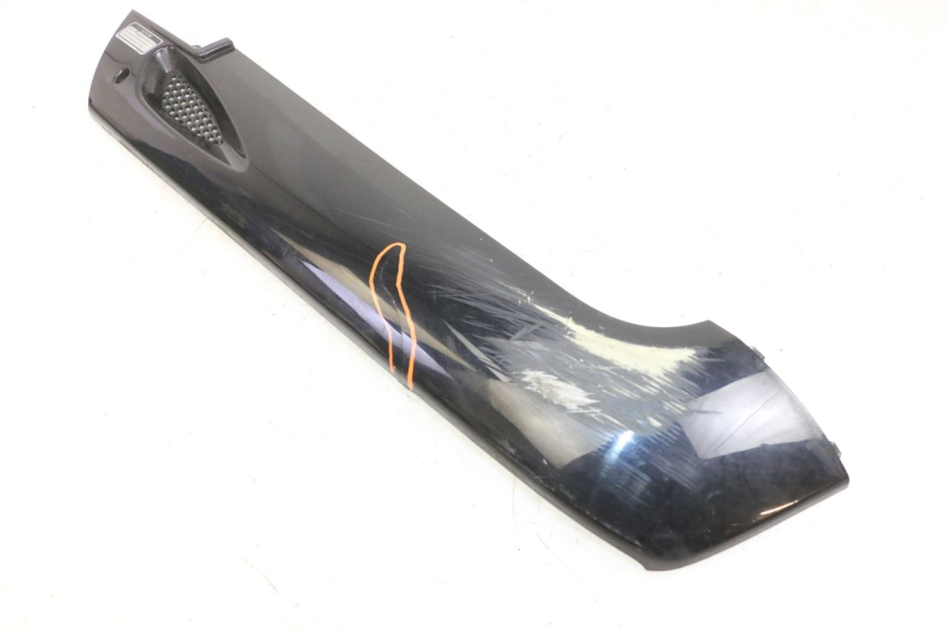 photo de FALDóN LATERAL DERECHO KYMCO LIKE 125 (2009 - 2016) - Estado de la superficie y material