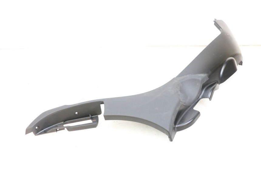 photo de BAJO CARENADO DERECHA PIAGGIO MP3 HPE 350 (2018 - 2020) - Recambio usado revisado