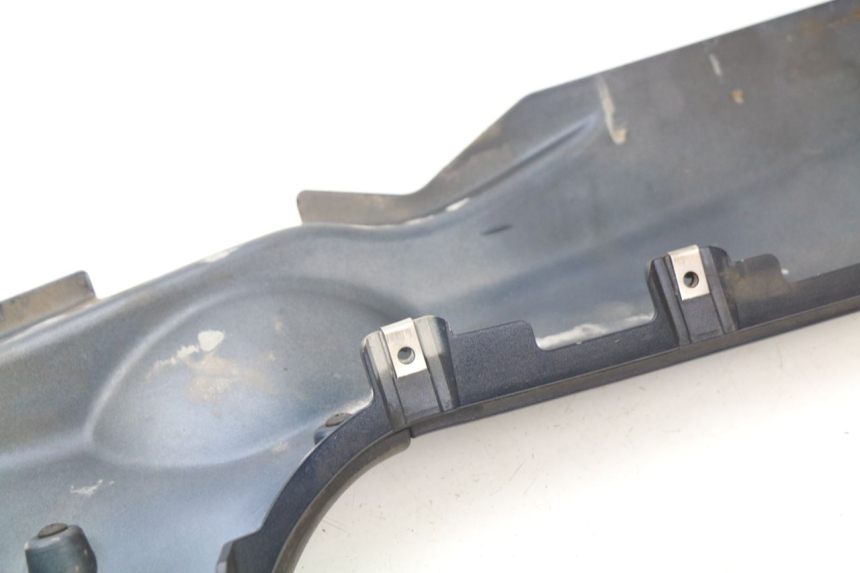 photo de BAJO CARENADO DERECHA PIAGGIO MP3 LT 300 (2010 - 2016) - Zoom estado de uso