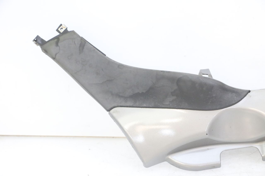 photo de BAJO CARENADO DERECHA PIAGGIO MP3 LT 300 (2010 - 2016) - Marcados y referencias originales