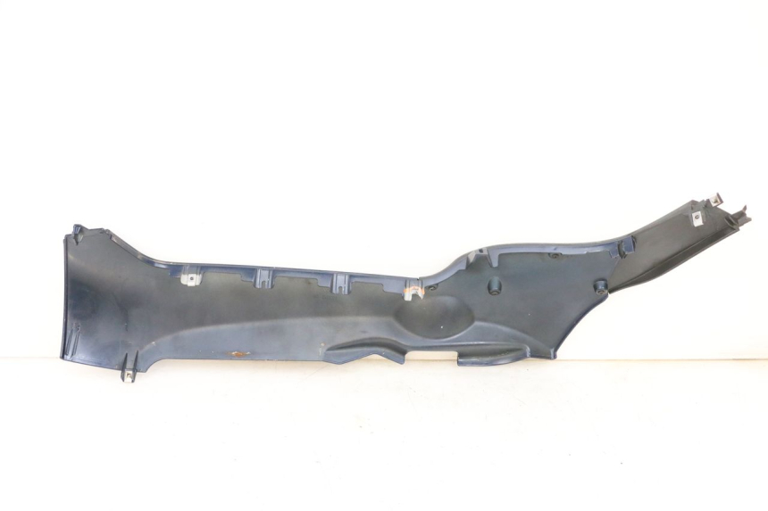 photo de BAJO CARENADO DERECHA PIAGGIO MP3 RL 250 (2007 - 2010) - Vista general del producto