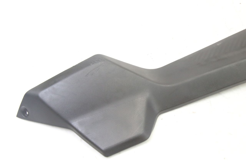 photo de BAJO CARENADO DERECHA SYM ORBIT III 3 4T 50 (2021 - 2025)
