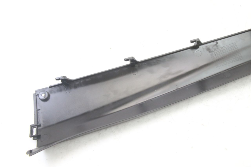 photo de BAJO CARENADO DERECHA SYM ORBIT III 3 4T 50 (2021 - 2025)