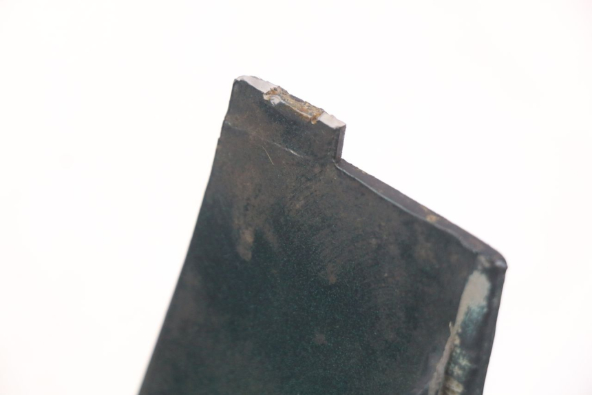 photo de FALDóN LATERAL DERECHO PEUGEOT SV 125 (1991 - 1994)