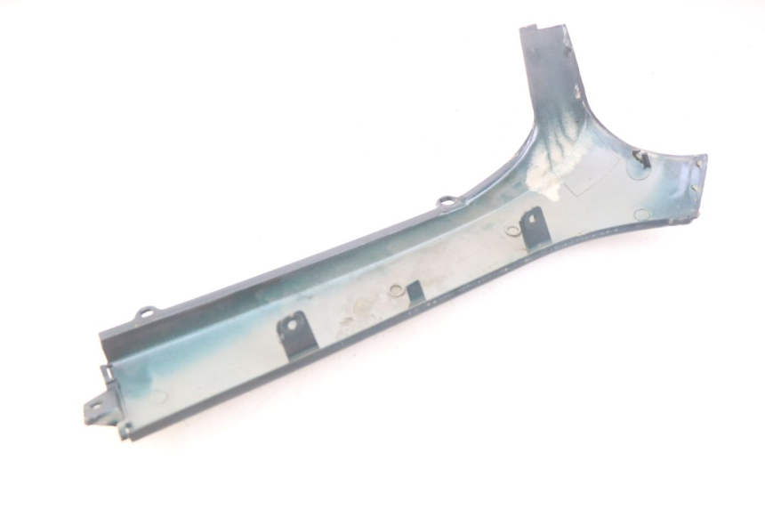 photo de FALDóN LATERAL DERECHO PEUGEOT SV 125 (1991 - 1994)