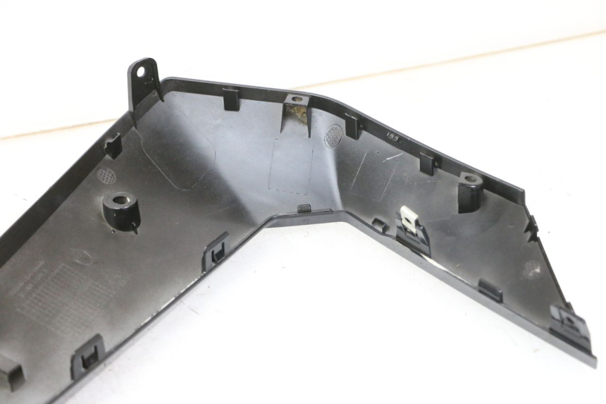 photo de BAJO CARENADO DERECHA PEUGEOT TWEET 4T 50 (2023 - 2025)