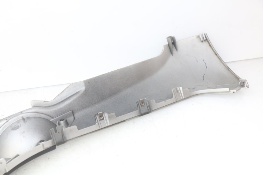 photo de FALDóN LATERAL DERECHO PIAGGIO MP3 500 (2014 - 2016)