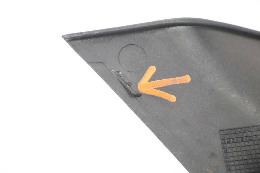 photo de BAJO CARENADO DERECHA PIAGGIO VESPA GRANTURISMO 125 (2003 - 2007)