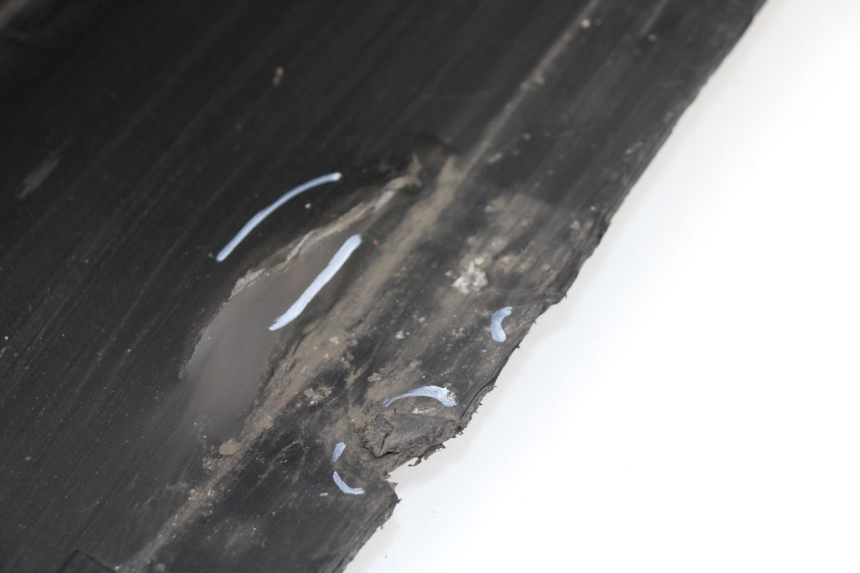 photo de BAJO CARENADO DERECHA RENAULT TWIZY 45 (2012 - 2019)