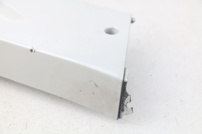 photo de FALDóN LATERAL DERECHO DAELIM S3 125 (2010 - 2017)