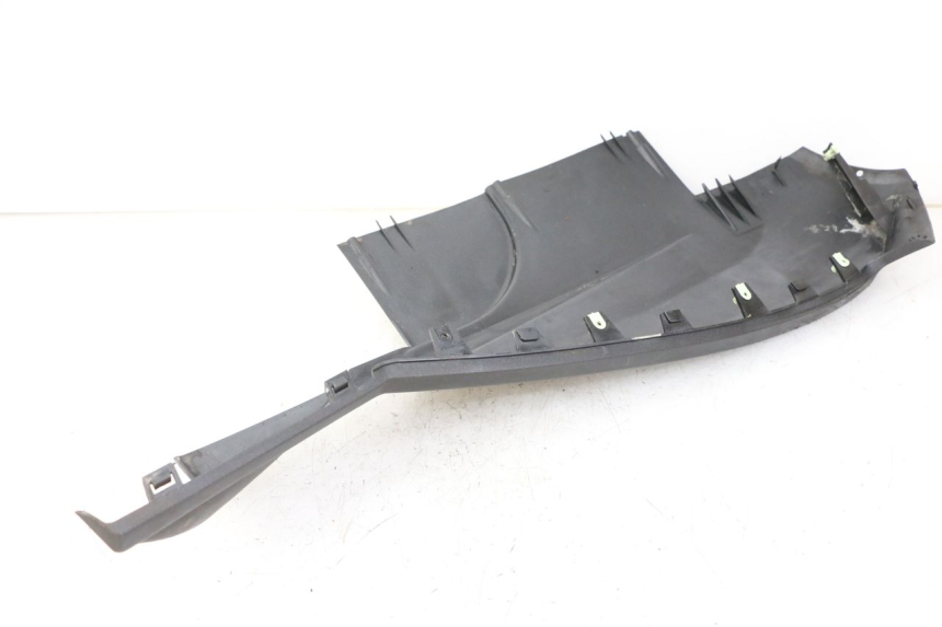 photo de BAJO CARENADO DERECHA PEUGEOT SATELIS 125 (2013 - 2018)