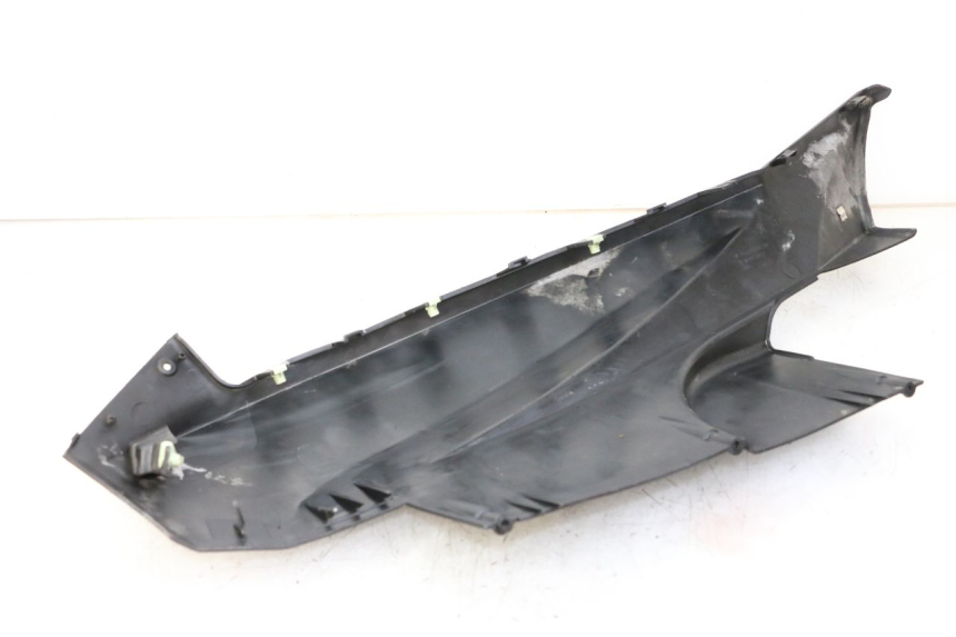 photo de BAJO CARENADO DERECHA PEUGEOT SATELIS 125 (2013 - 2018)