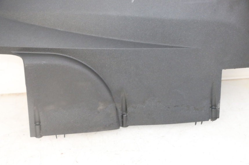 photo de BAJO CARENADO DERECHA PEUGEOT SATELIS 125 (2013 - 2018)