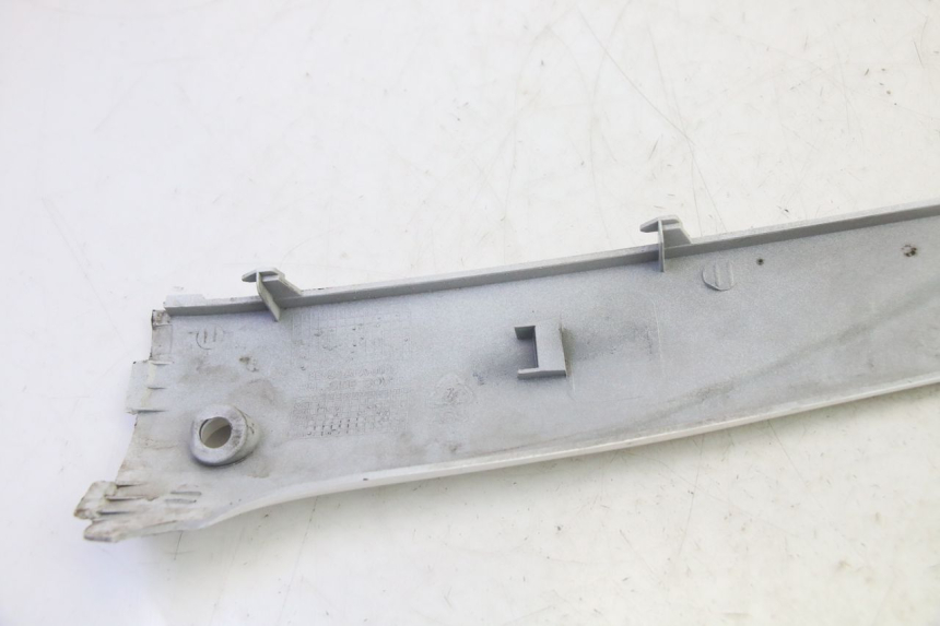 photo de BAJO CARENADO DERECHA PEUGEOT TWEET PRO EFI 4T 50 (2021 - 2022)