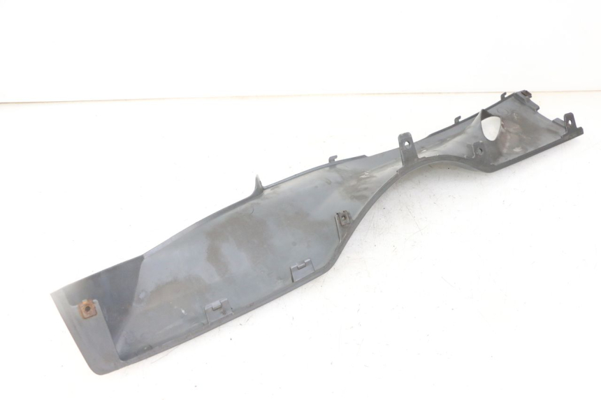 photo de BAJO CARENADO DERECHA SUZUKI UH BURGMAN 125 (2002 - 2006)