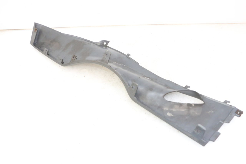 photo de BAJO CARENADO DERECHA SUZUKI UH BURGMAN 125 (2002 - 2006)